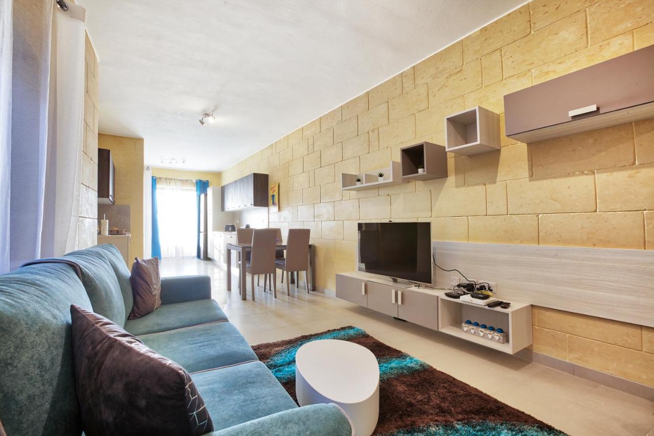 Summer Fields Penthouse With Amazing Views Apartment Sannat Ngoại thất bức ảnh