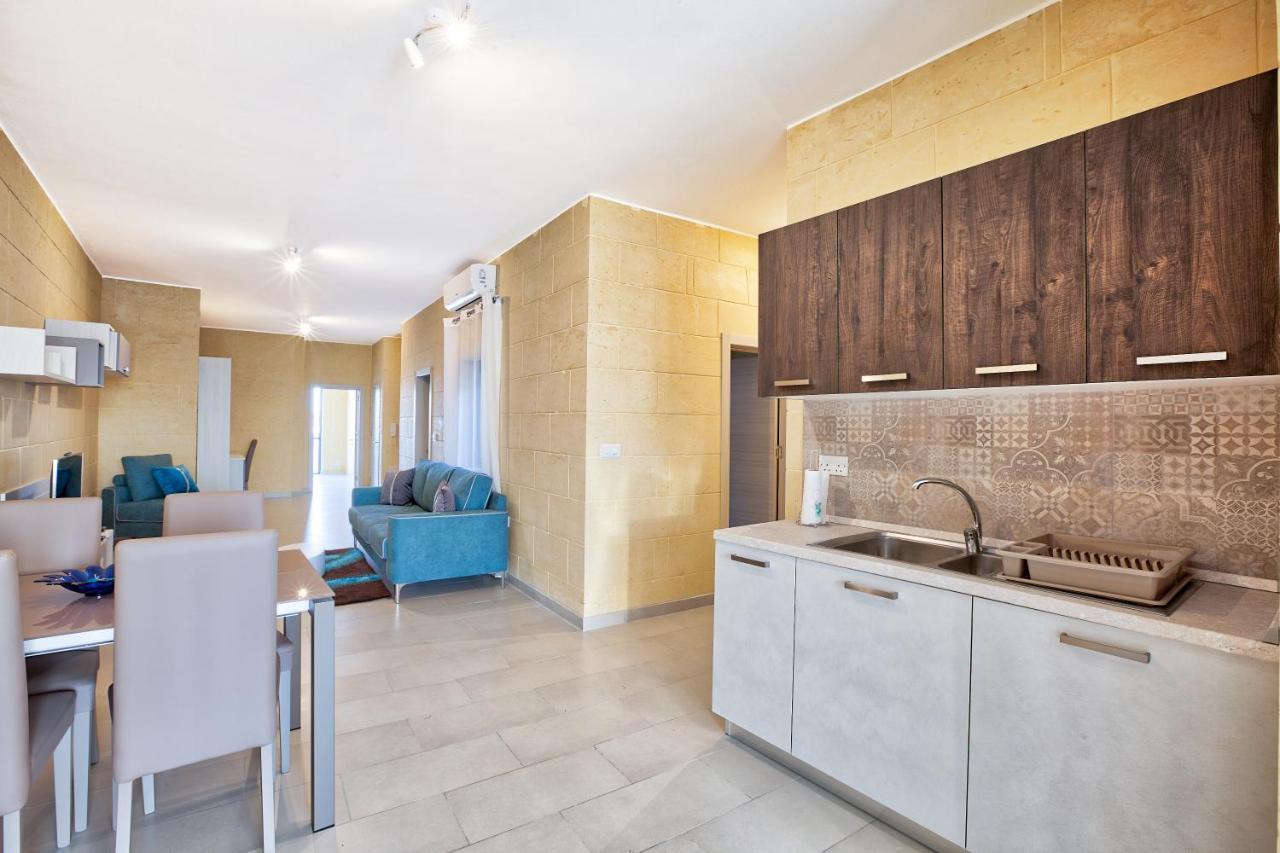 Summer Fields Penthouse With Amazing Views Apartment Sannat Ngoại thất bức ảnh